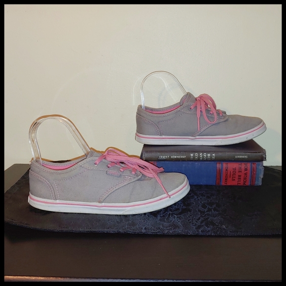 Vans Other - Vans Gray & Pink size 4.5
